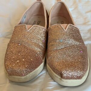 Glitter Toms - Girls!